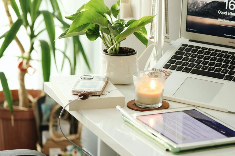 Creating a Productive Home Office Environment: Practical Tips